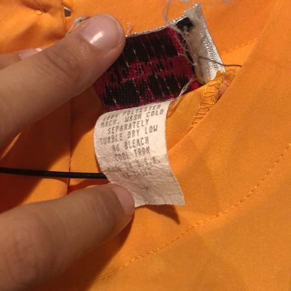 Vintage Marguerite Li Silk Gold Blouse - Picture 4 of 5